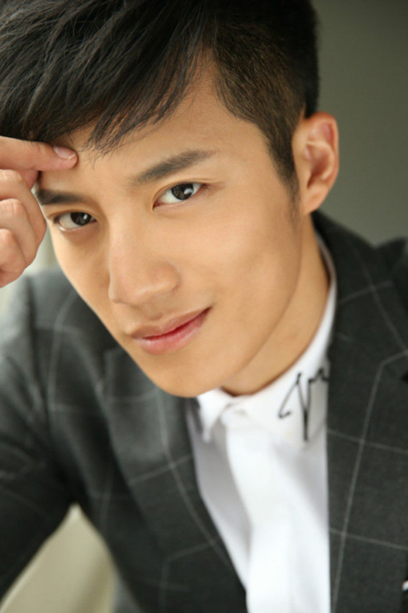 Wang Yanyang backdrop