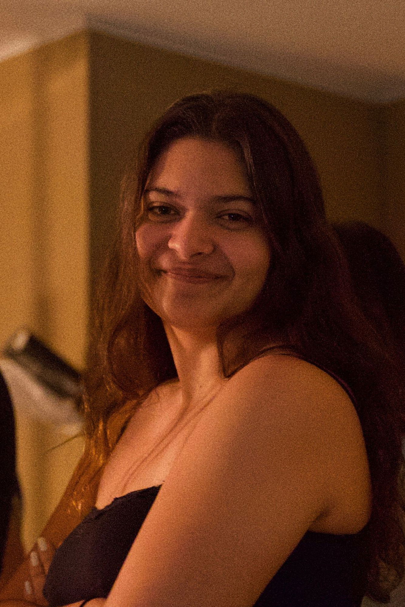 Alícia Fávaro backdrop