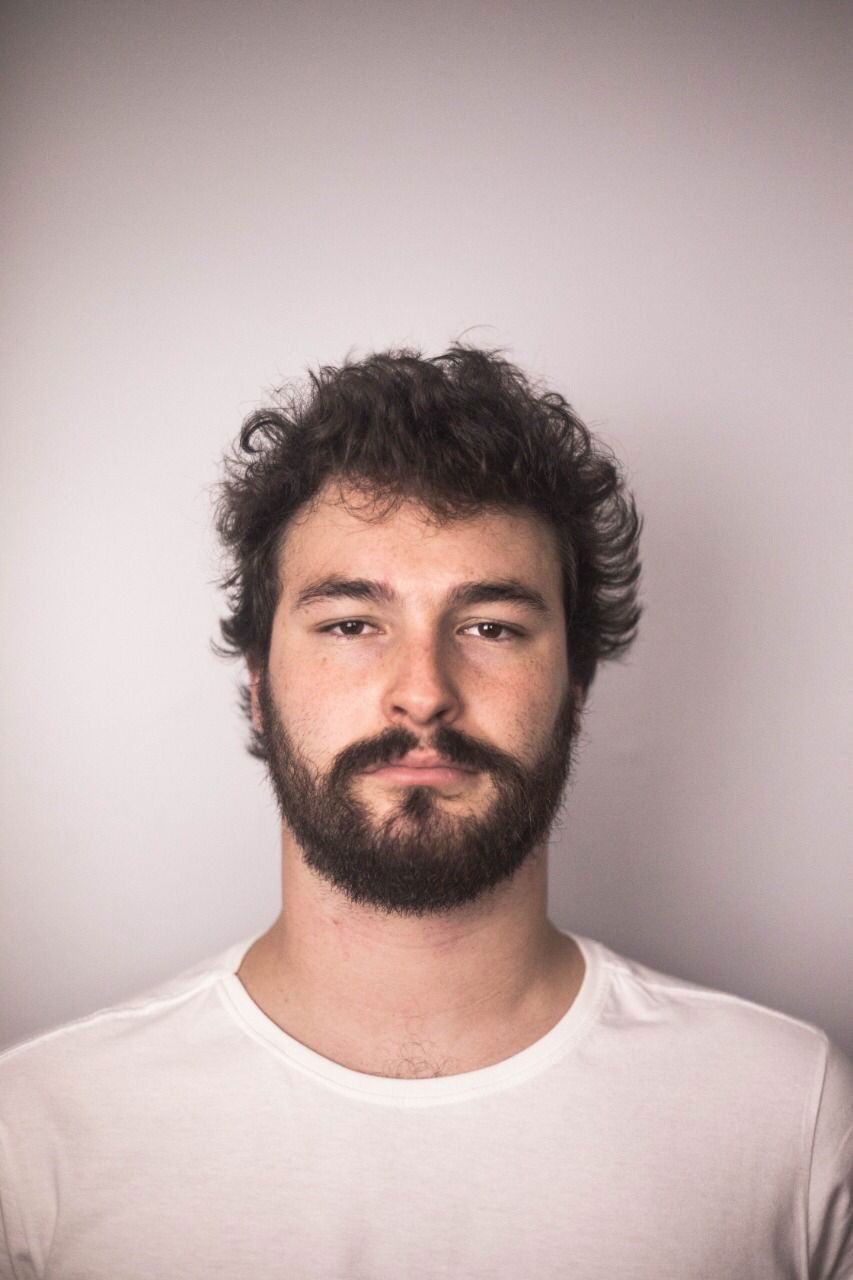 Gabriel Boliclifer backdrop