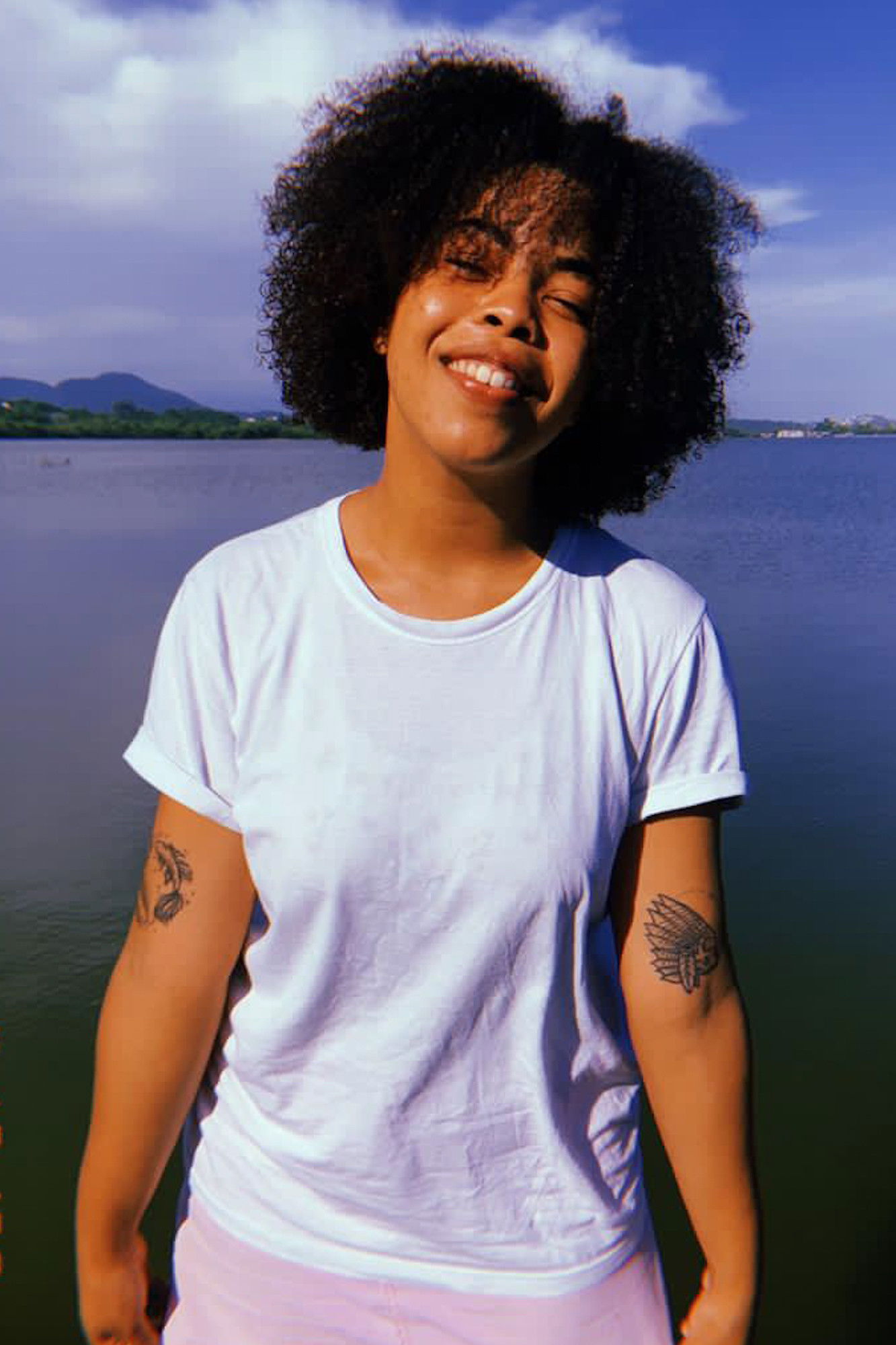 Mayra da Cunha backdrop