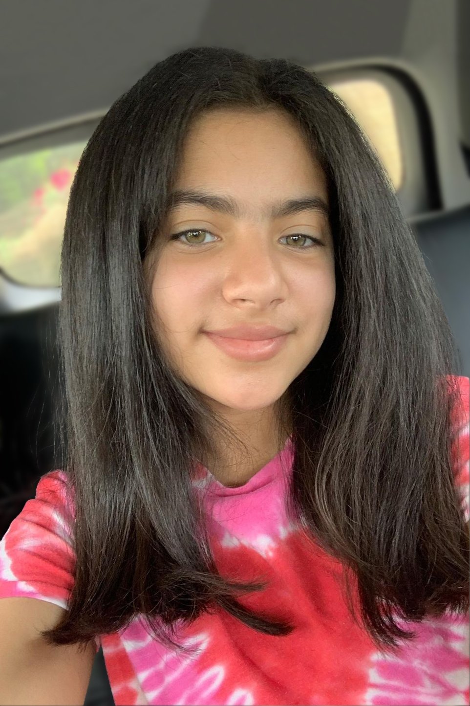 Mia Castillo: Mia Kastijo backdrop