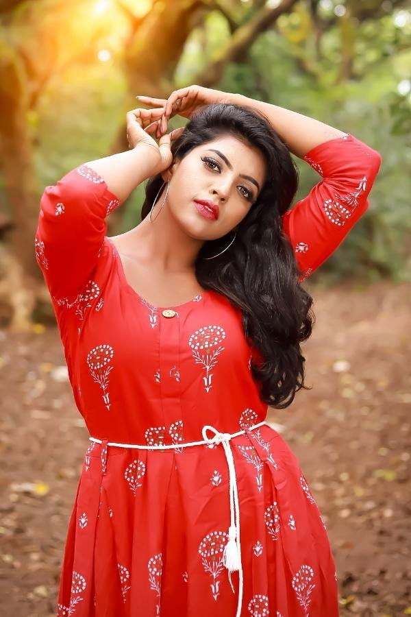 Madhuri Pawar backdrop