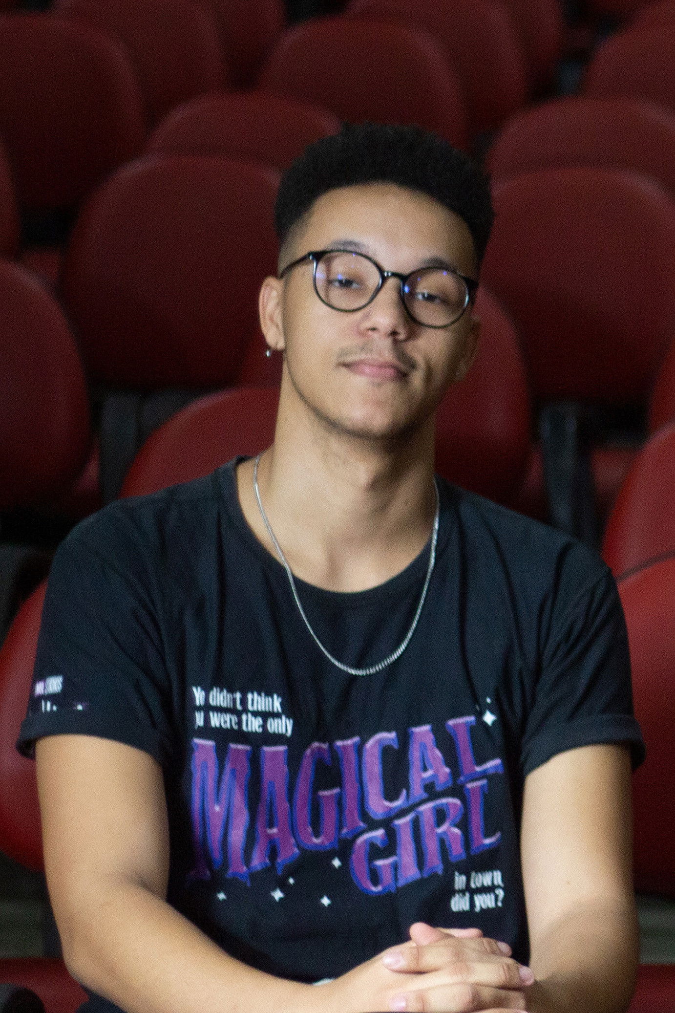 Rafael Fernando Oliveira backdrop