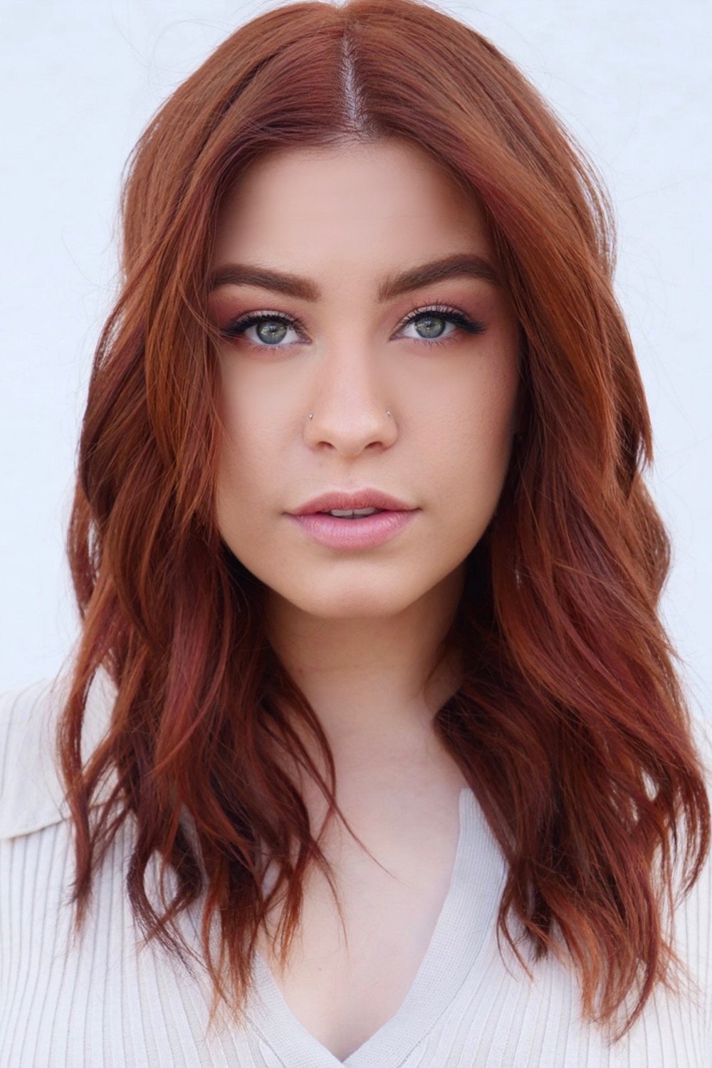 Dana Mackin backdrop