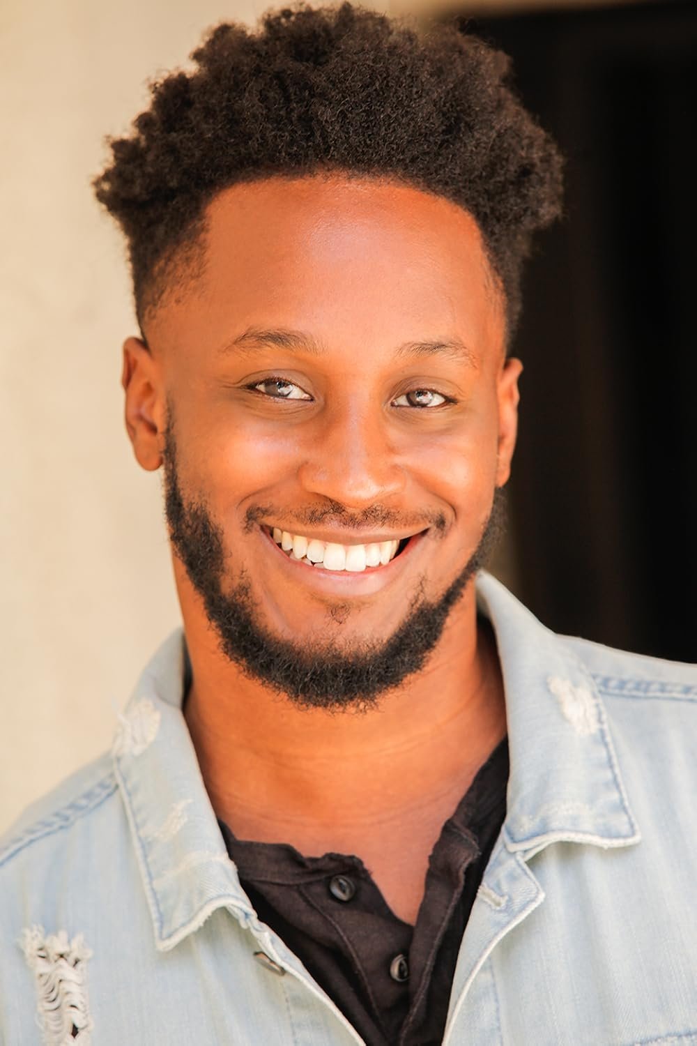 Jacquis Neal backdrop