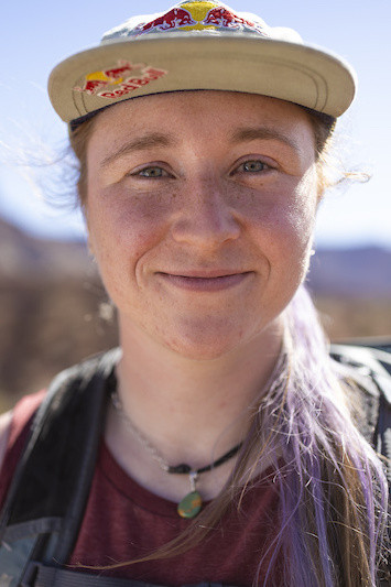 Hannah Bergemann backdrop