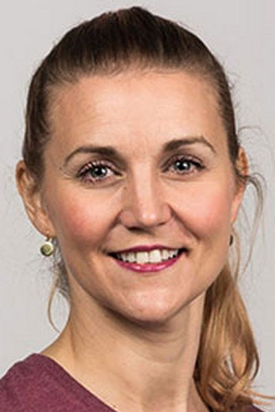 Marie Hafting backdrop