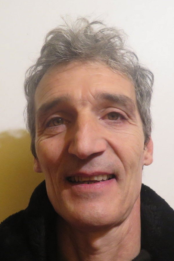 Olivier Téna backdrop