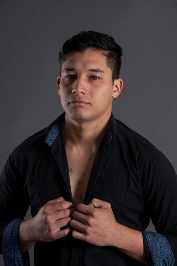 Frank Escorcha backdrop