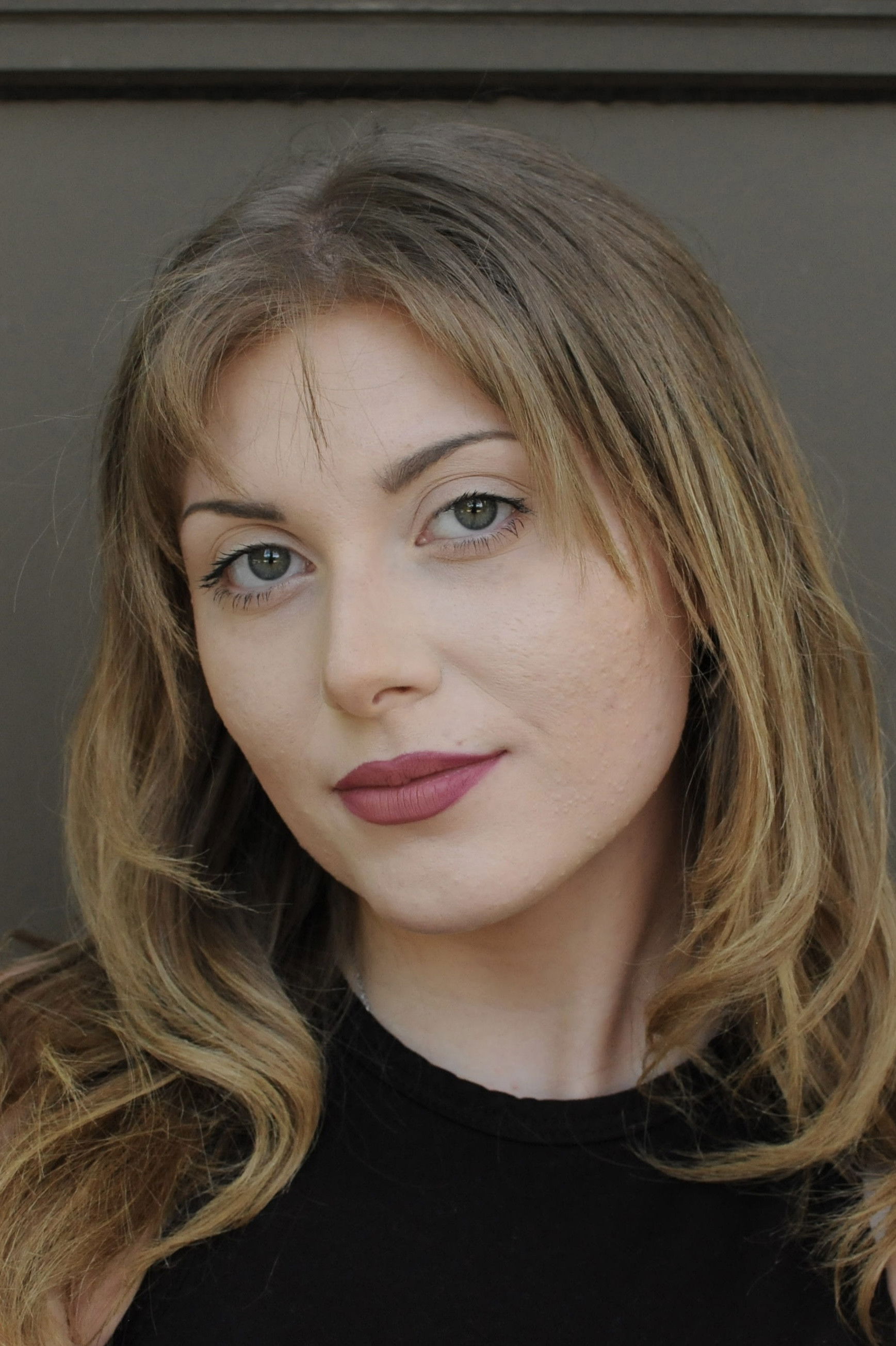 Madison Baines backdrop