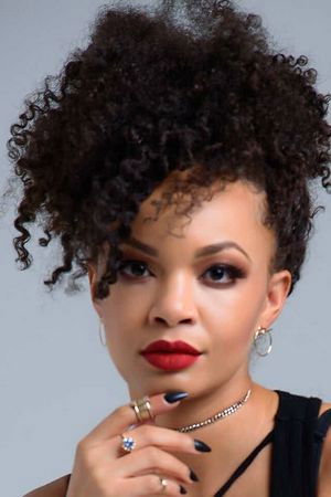 Kamia Sadler backdrop