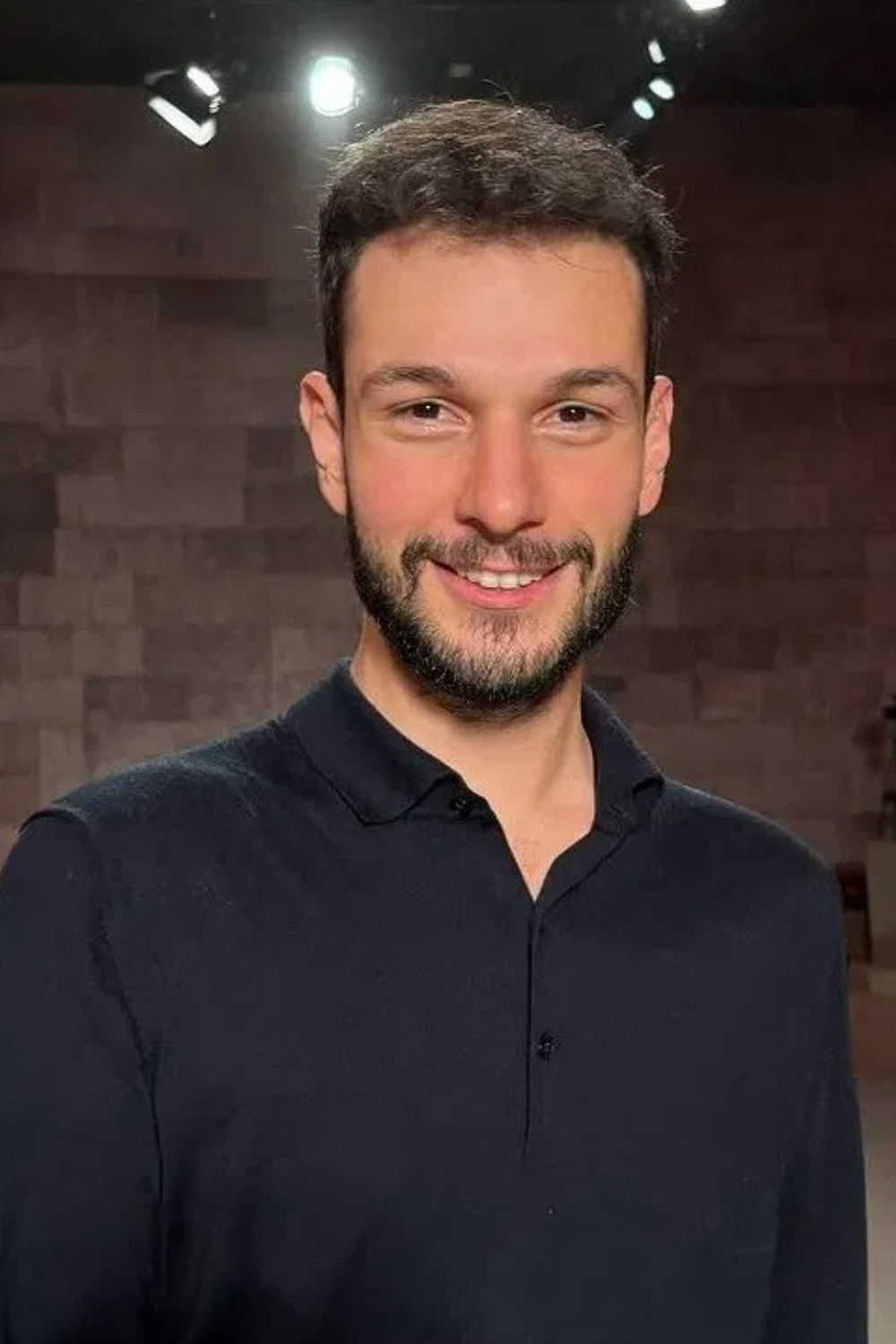 Utku Coşkun backdrop