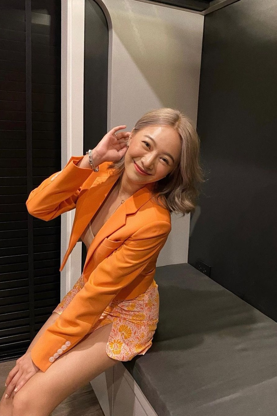 Minty Chuthikan Chawasathienphong backdrop