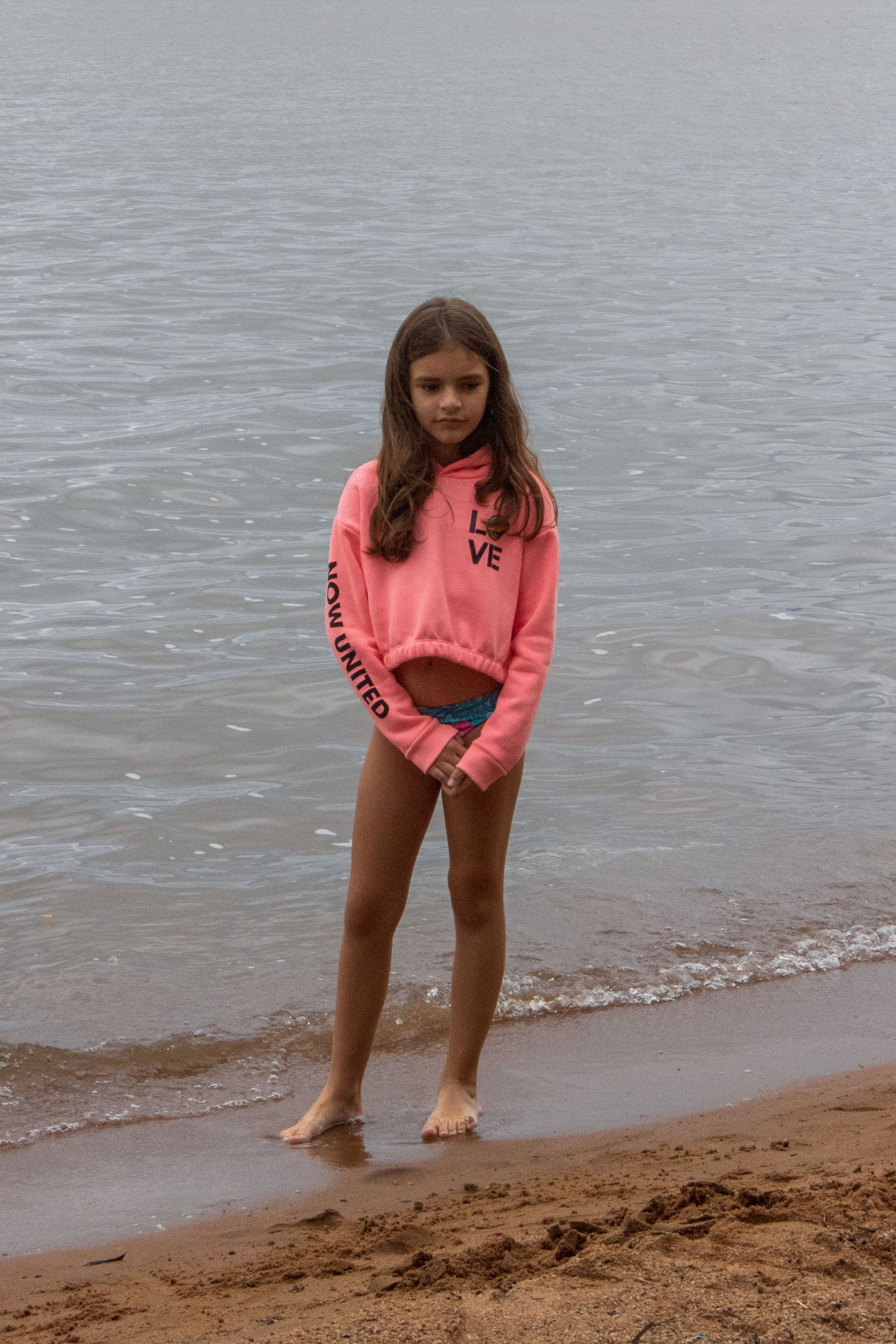 Eduarda Homenhuck backdrop