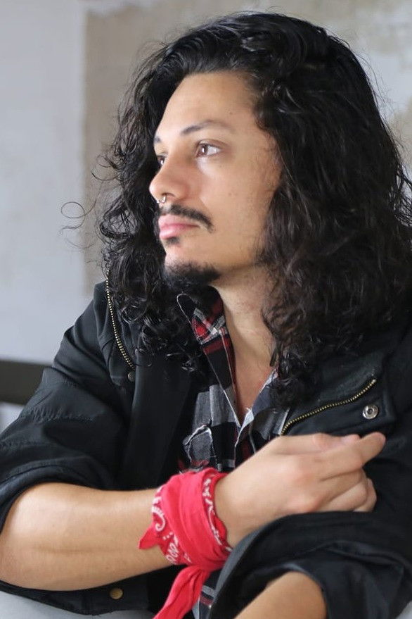 Bernardo Jaloto backdrop