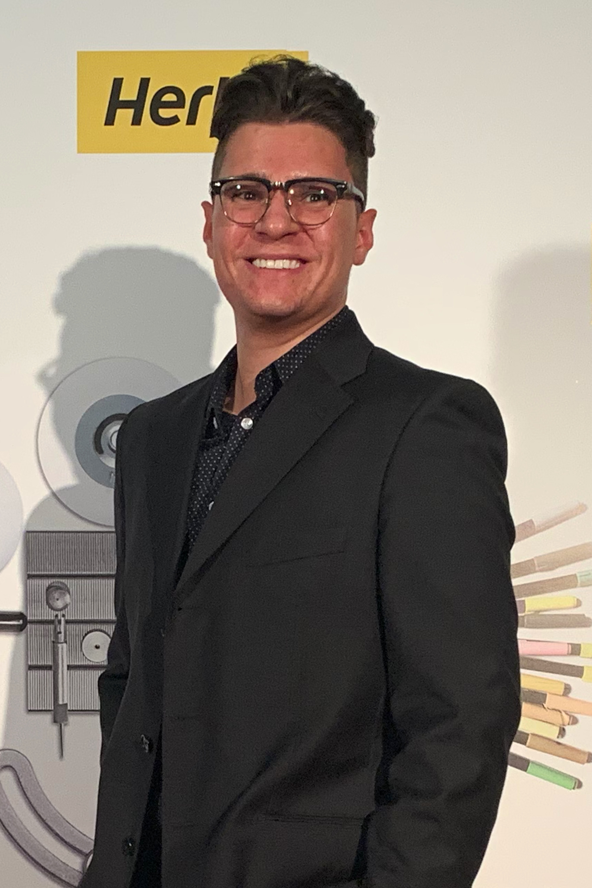 Diego Vitale backdrop