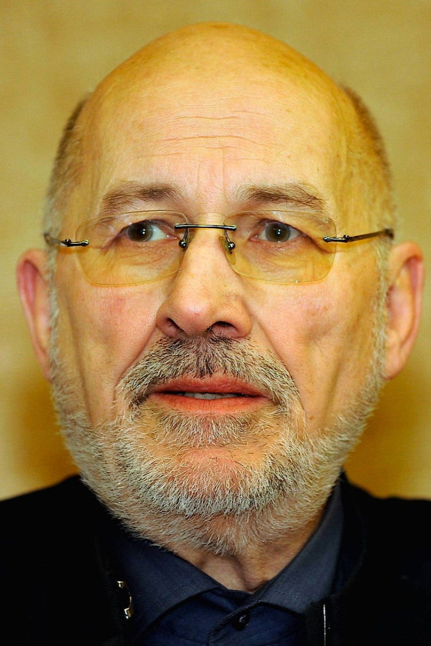 Horst Mahler backdrop