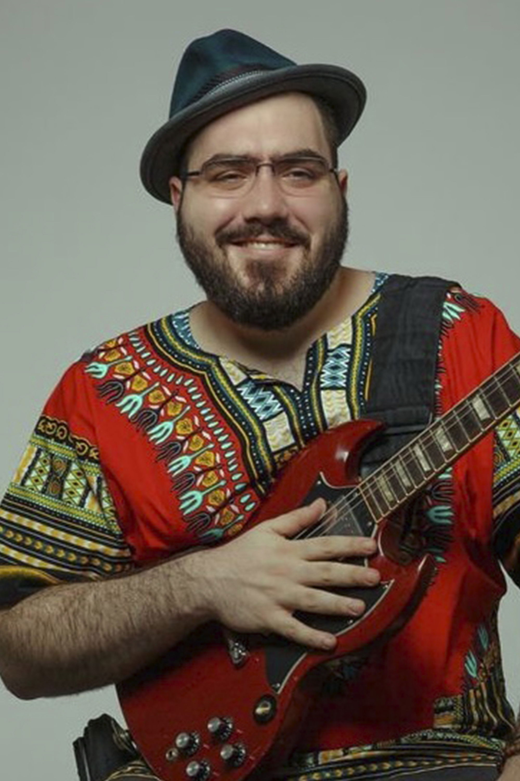 José Abujamra backdrop