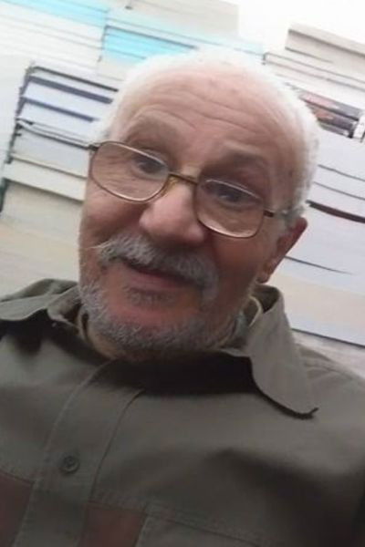 Saeed Abdallah backdrop