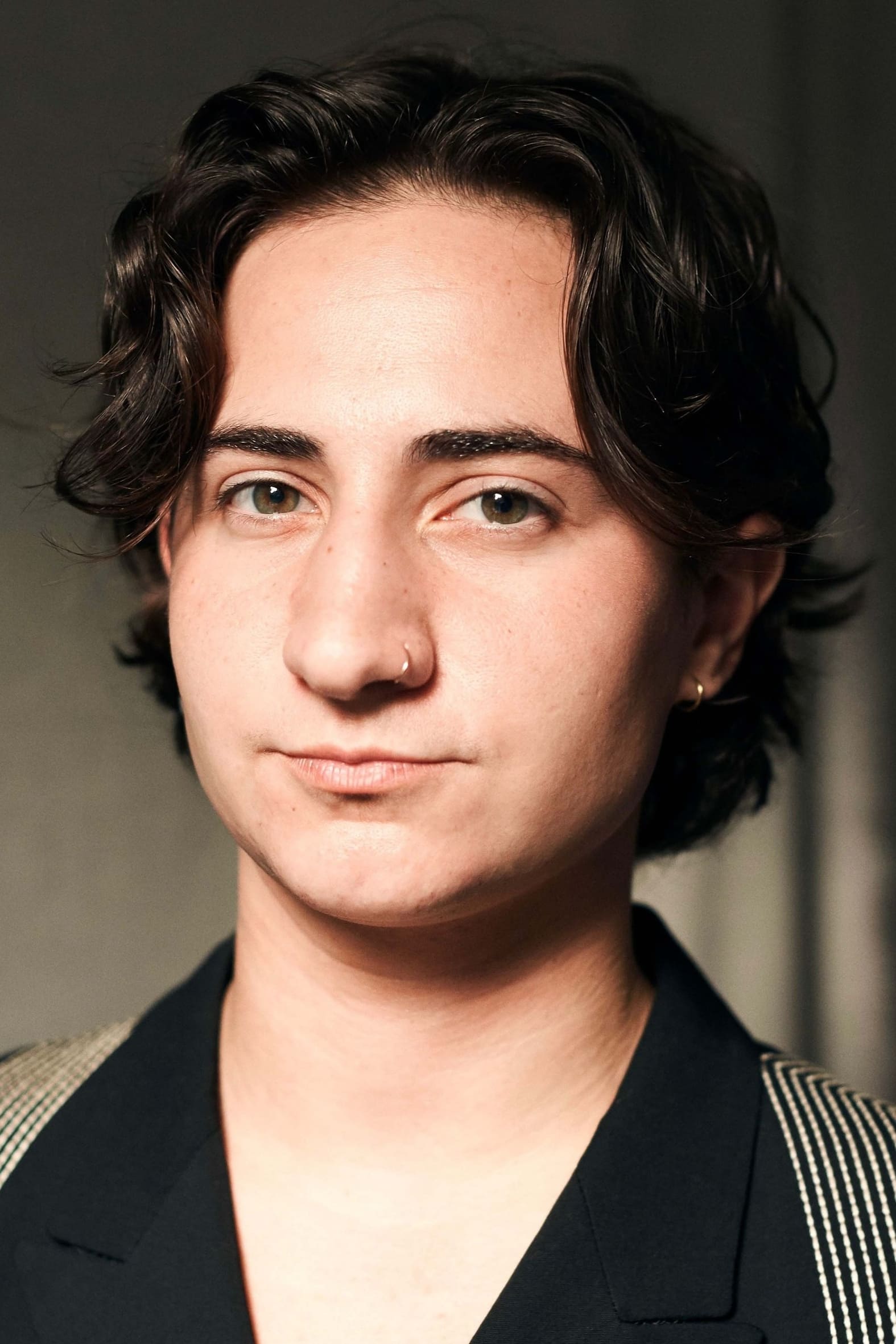 Luka Intili → Luka Intili backdrop