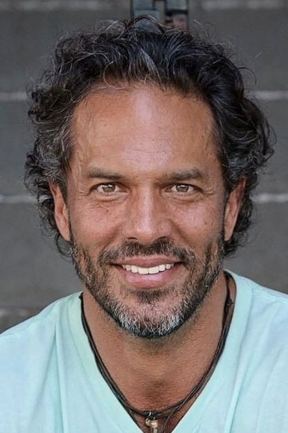 Richard Leo Hunt backdrop