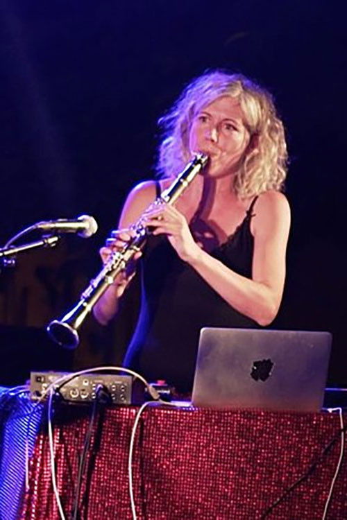 Judit Farrés backdrop