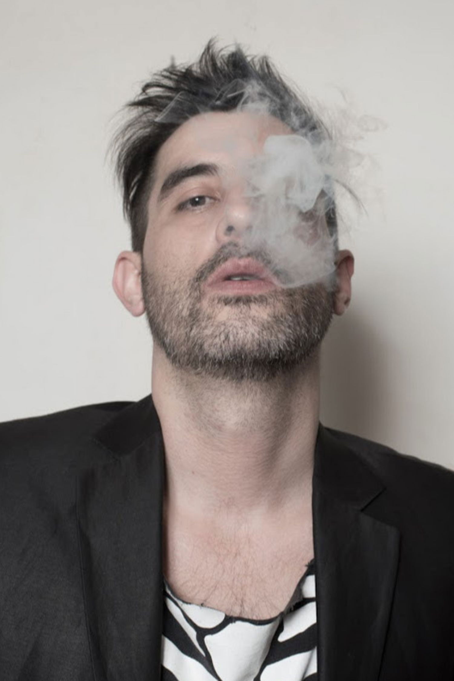 Guillermo Aquino backdrop