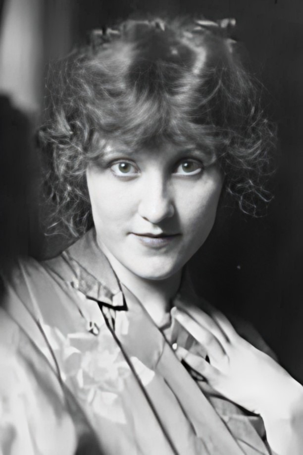 America Chedister backdrop