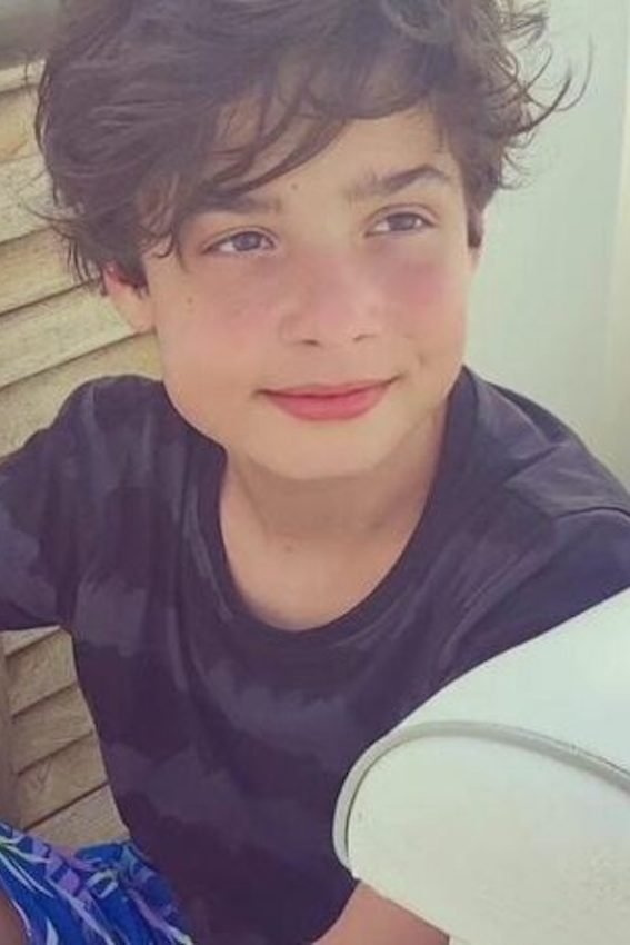 Giuseppe Festinese backdrop