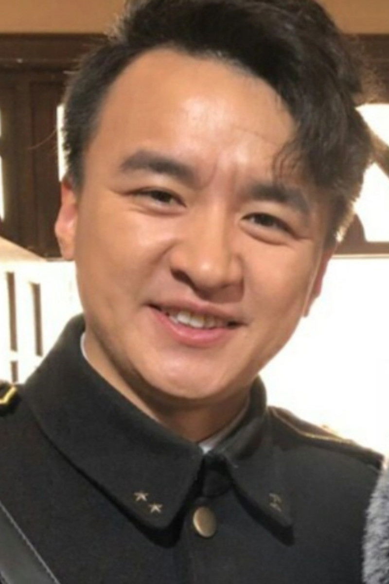 Shen Feifan backdrop