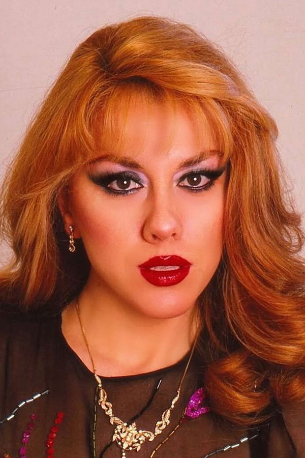 Kamuran Akkor backdrop