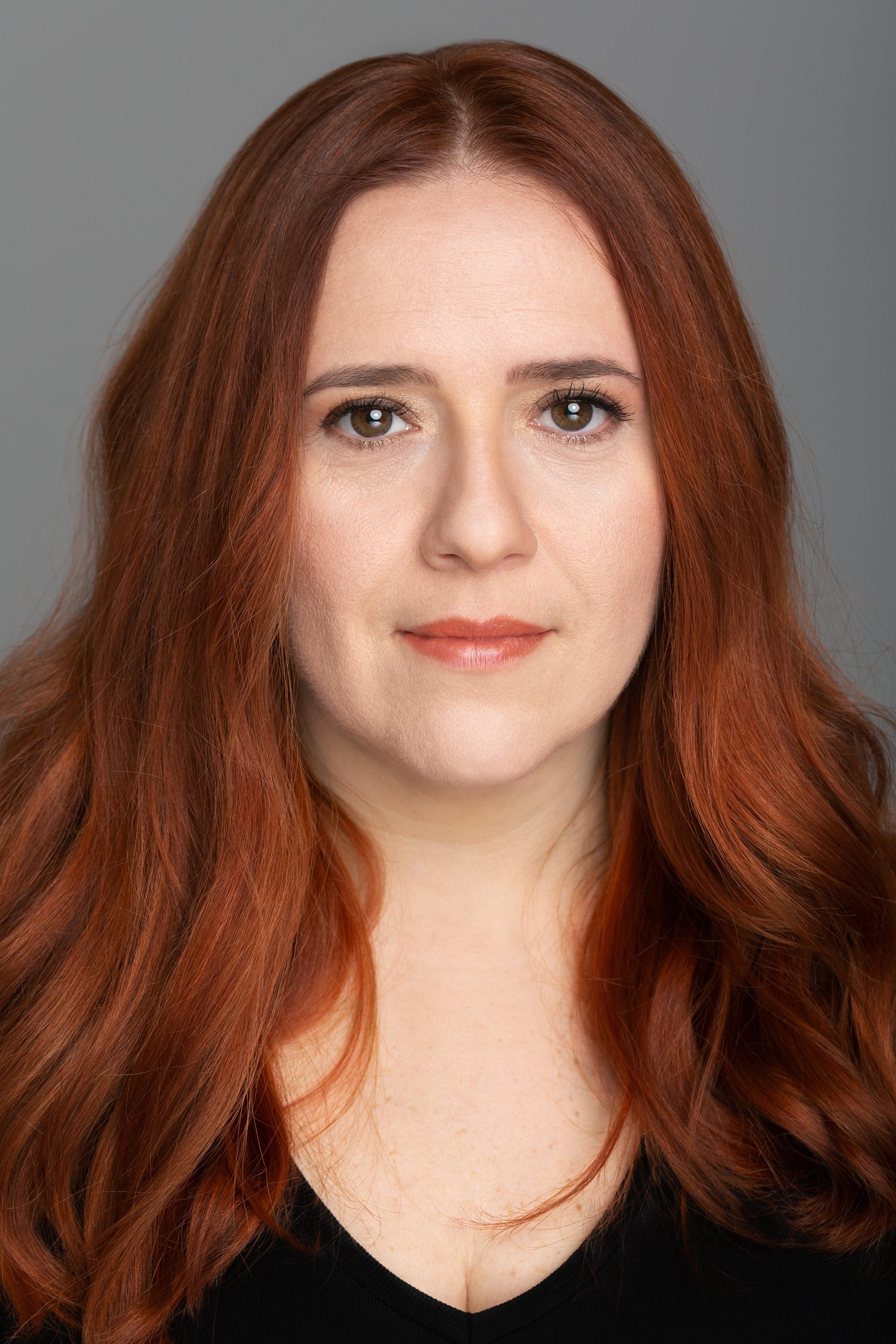 Şebnem Tumba Yıldırım backdrop