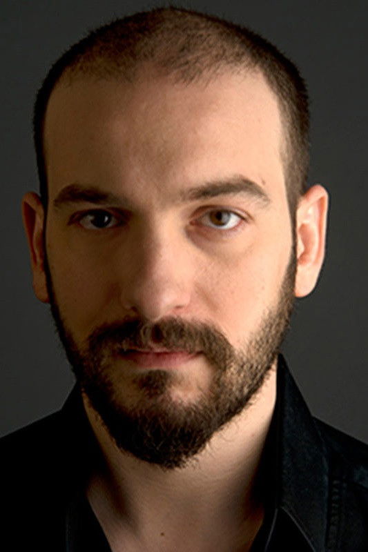 Yiğit Pakmen backdrop