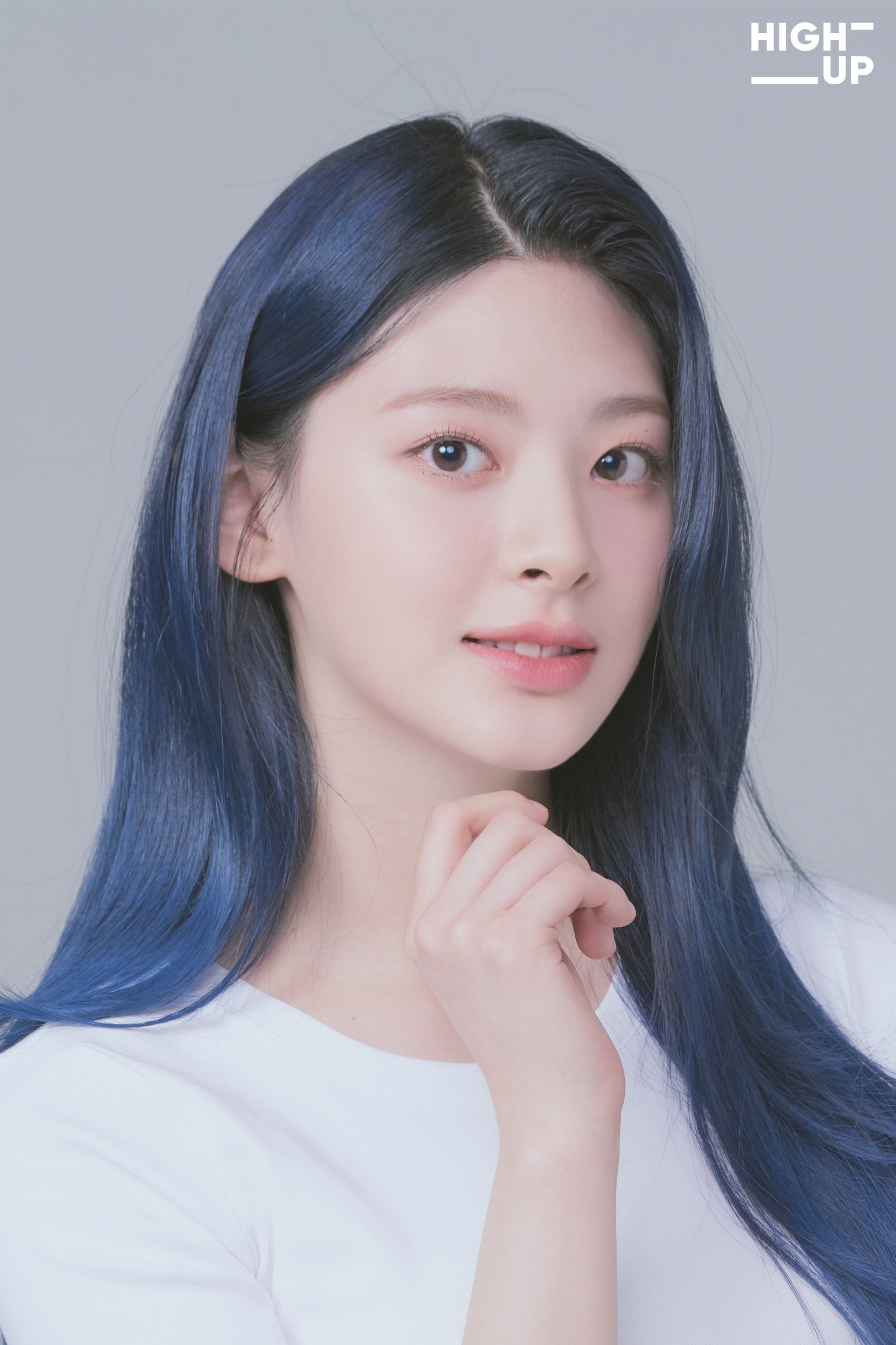 Yoon Se-eun backdrop