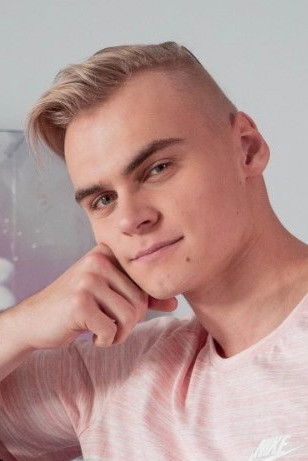 Robert Klein backdrop