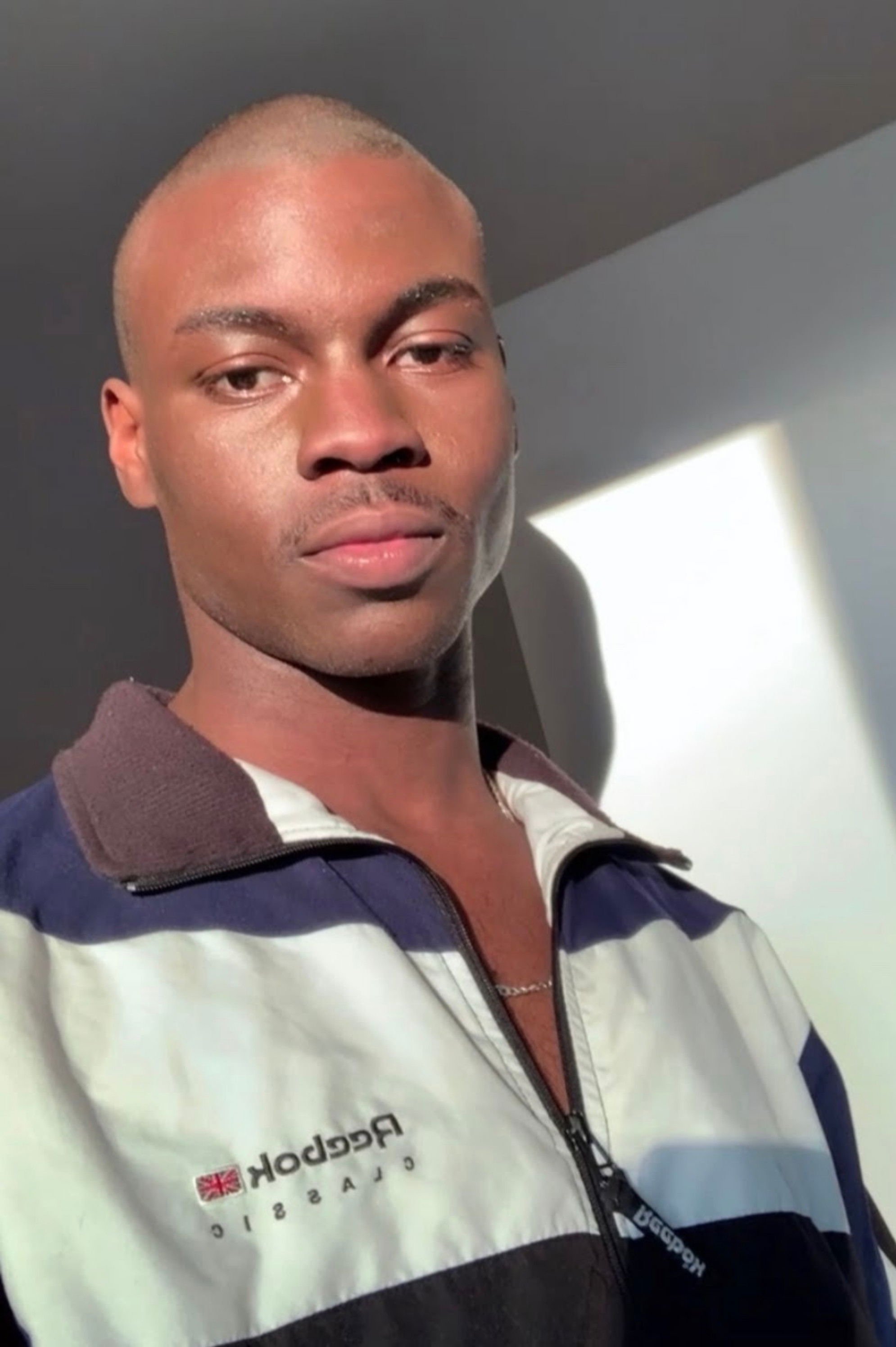 Matthew Tucker backdrop