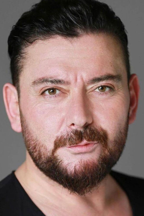 Gokhan Yavuz backdrop