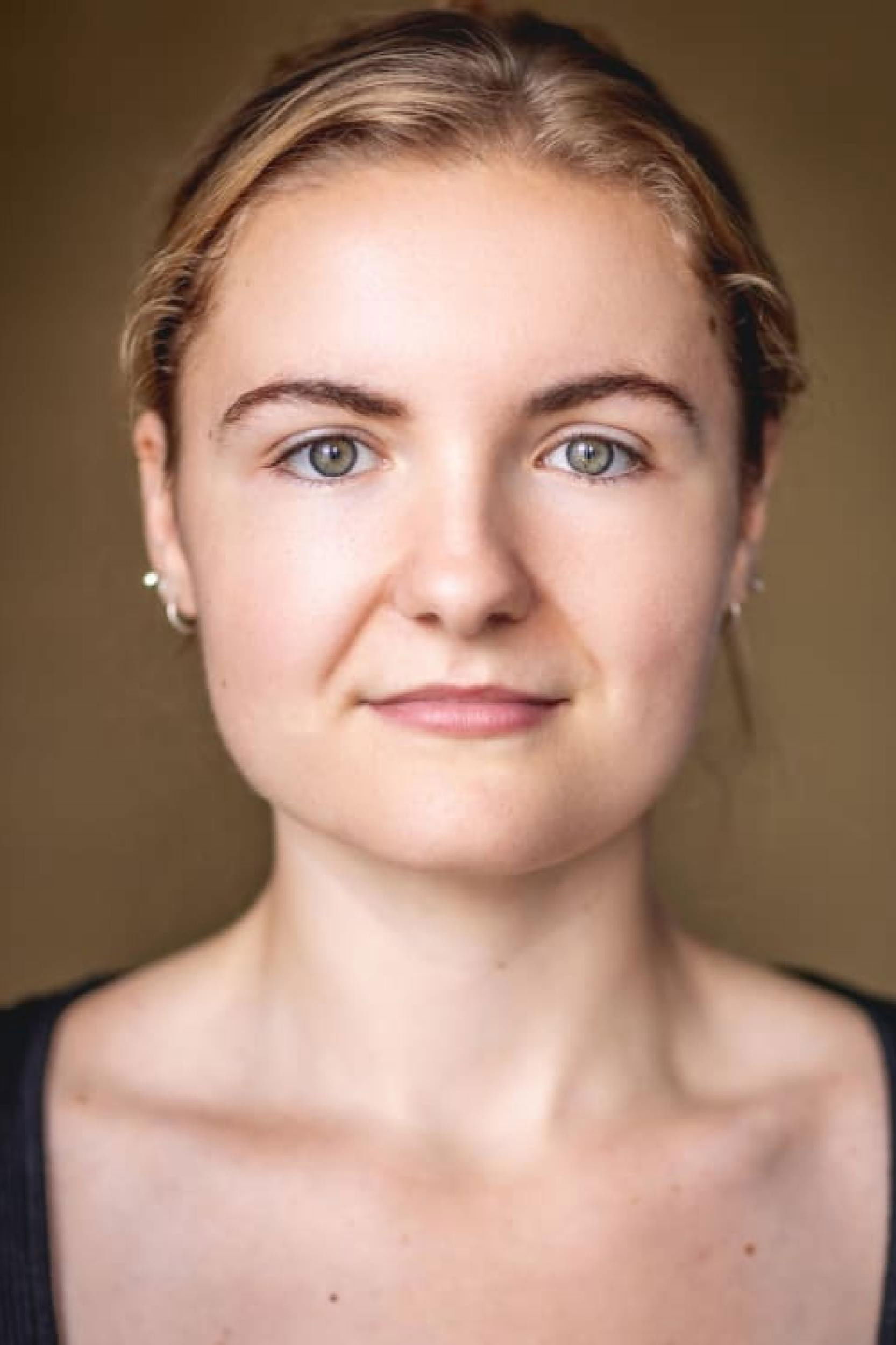 Sophie Faurie backdrop