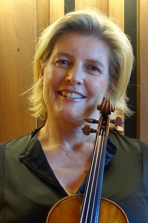 Helena Rathbone backdrop