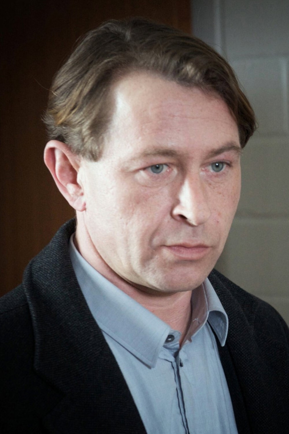 Sven Lehmann backdrop