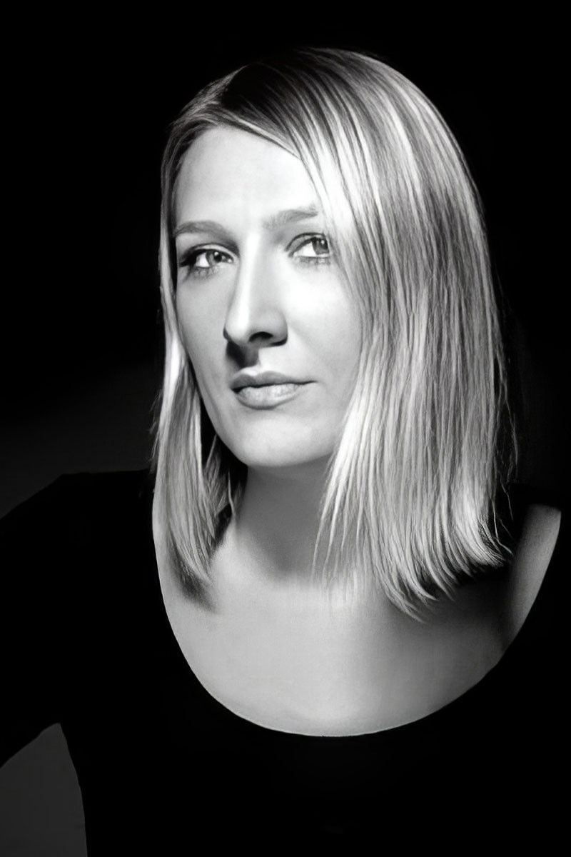 Dženita Imamović Omerović backdrop