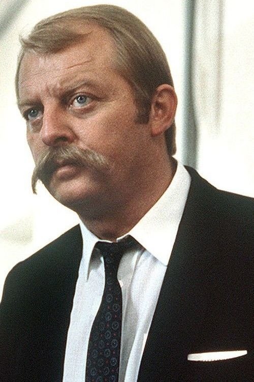 Eberhard Feik backdrop