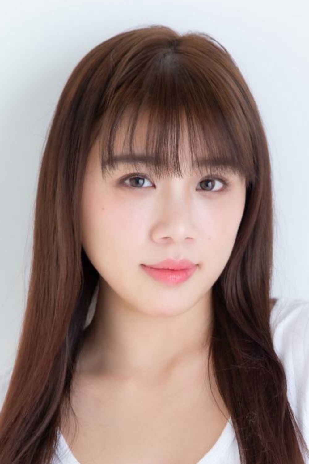 Yasuna Aoyama backdrop