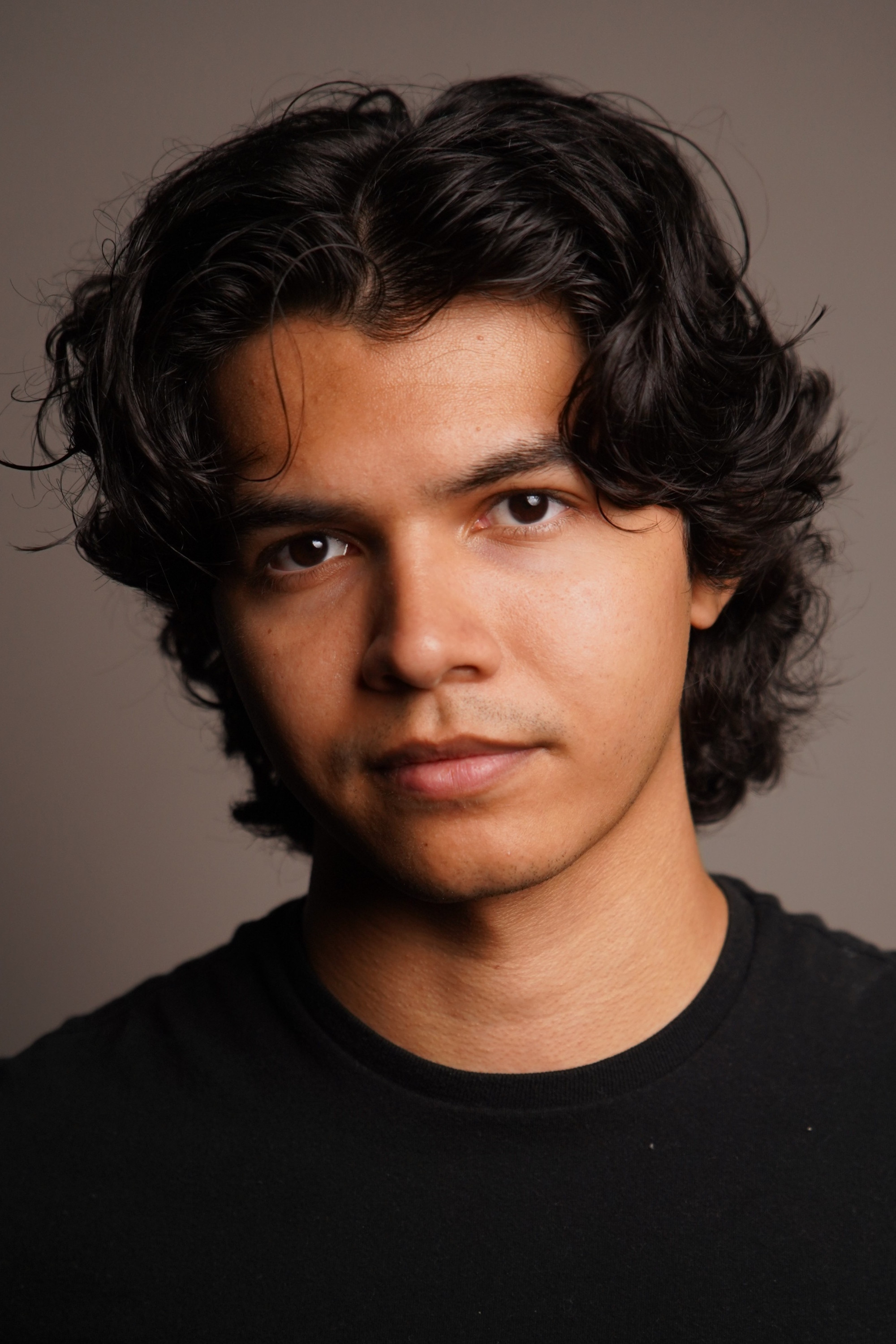 David De La Barcena backdrop