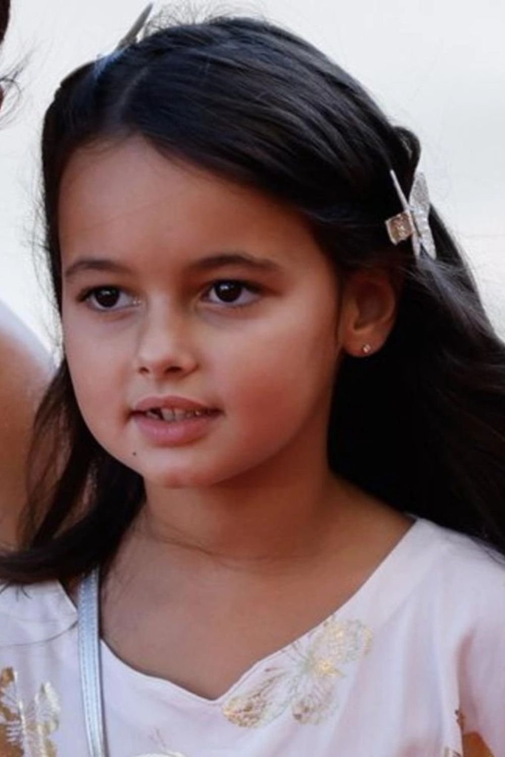 Callie Ferreira-Goncalves backdrop