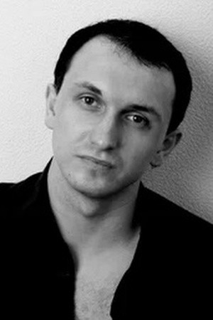 Kirill Khrestinin backdrop