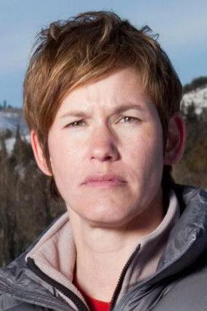 Ranae Holland backdrop