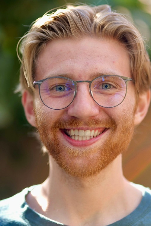 Caleb Turner backdrop