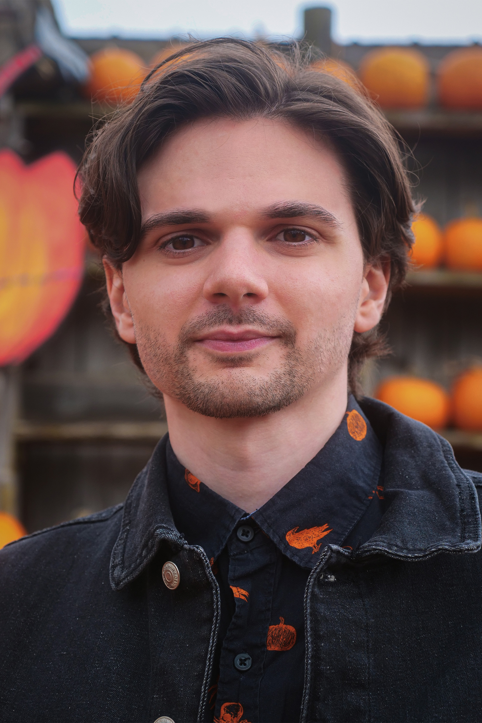 Taylor McManus backdrop