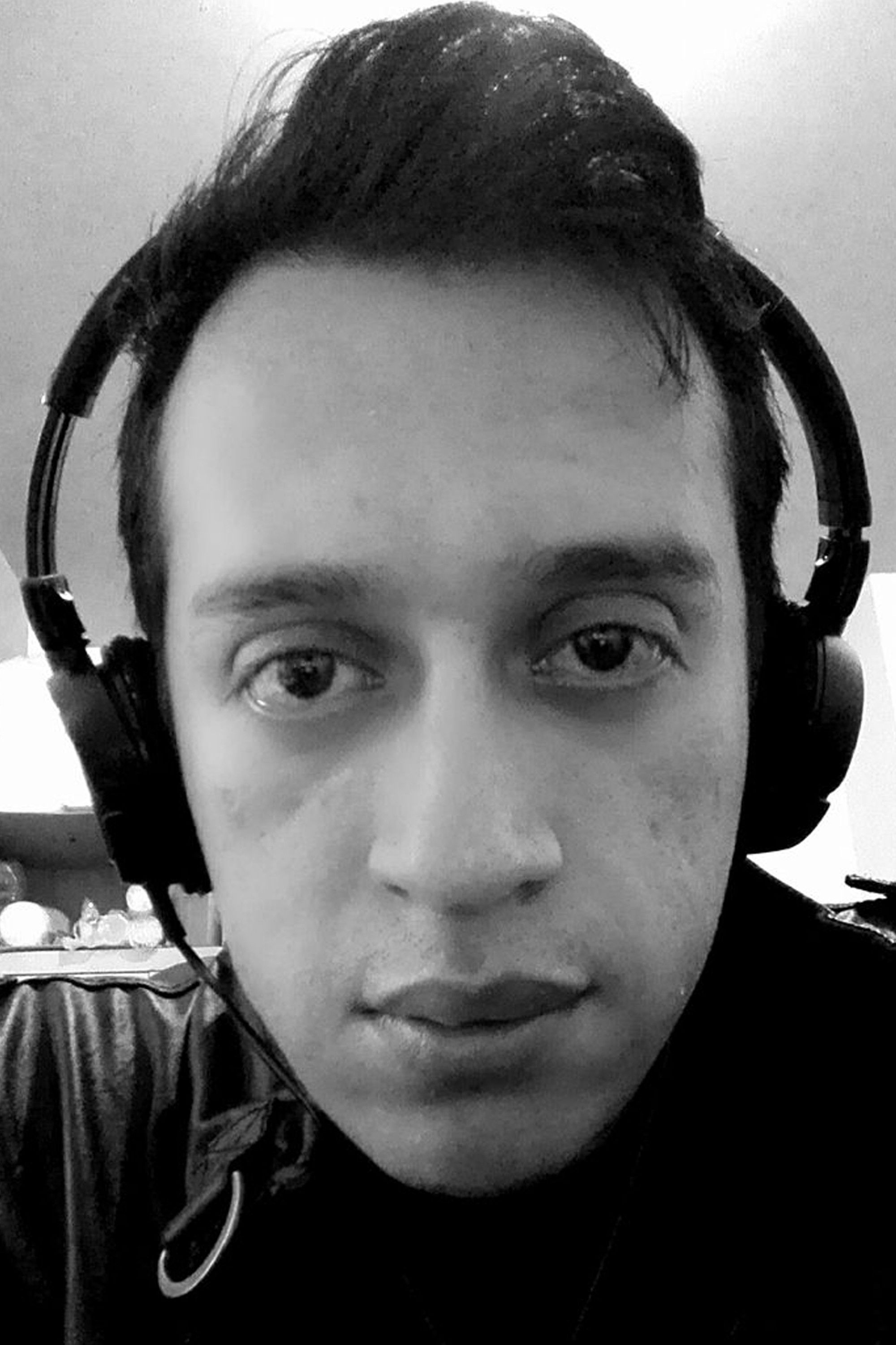 Alberto Badillo backdrop